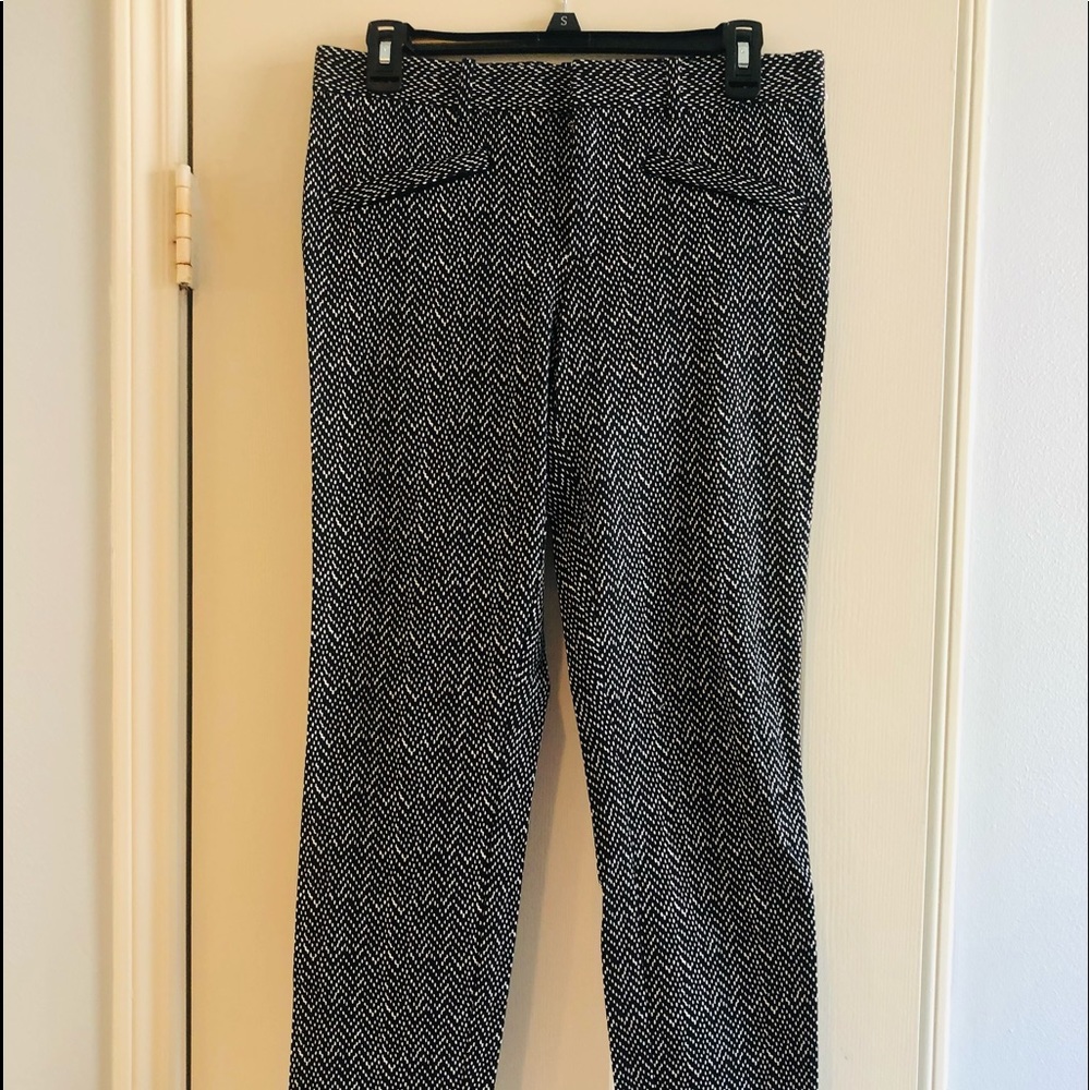 Gap Dress Pants Color Black and White Size 6R
